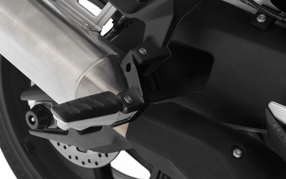 Beifahrerrastenverlegung- schwarz - Bild 1