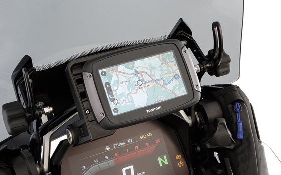 Navigationsadapter für Garmin und TomTom an BMW Navigatorvo- schwarz - Bild 3