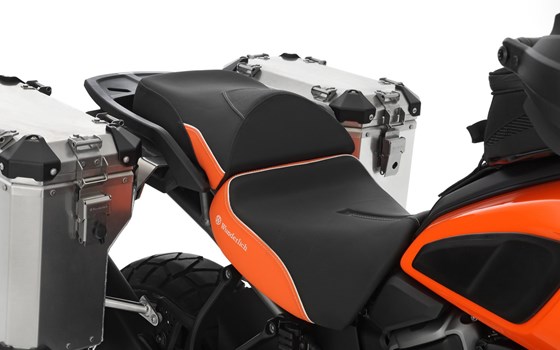 Beifahrer Sitzbank AKTIVKOMFORT Pan America 1250- schwarz-orange - Bild 2 Beifahrer Sitzbank AKTIVKOMFORT Pan America 1250- schwarz-orange - Bild 2