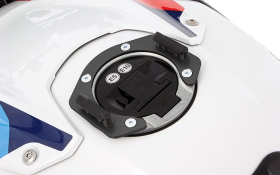 Tankring für Tankrucksack CLICK BAG- schwarz-silber - Bild 1