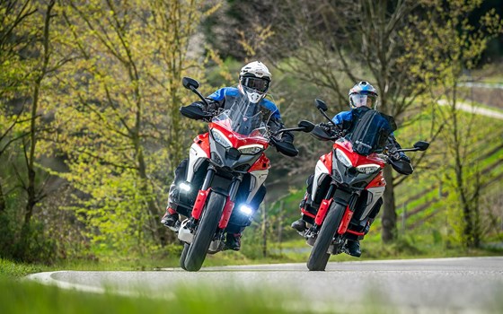 ABS Sensorschutz Multistrada V4 - schwarz - vorne - Bild 3