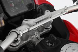 Lenkermittelstrebe- silber