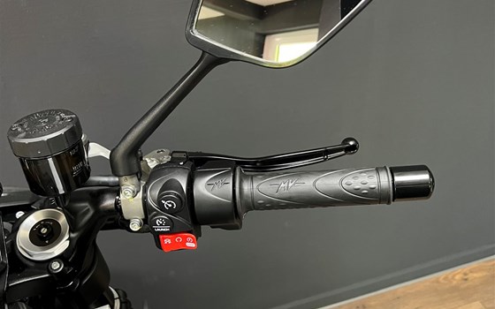 MV Agusta BRUTALE 1000 RS grey 2024 - Bild 9