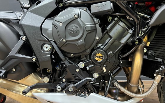 MV Agusta DRAGSTER RR SCS black/yellow 2023 - Bild 3
