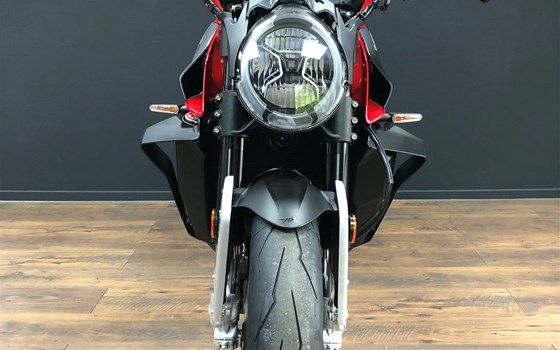 MV Agusta BRUTALE 1000 RS red 2024 - Bild 5
