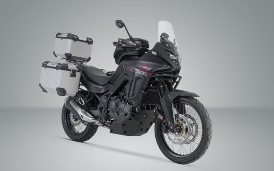 Adventure Set TRAX ADV. Silbern. Honda XL750 Transalp (22-). - Bild 2