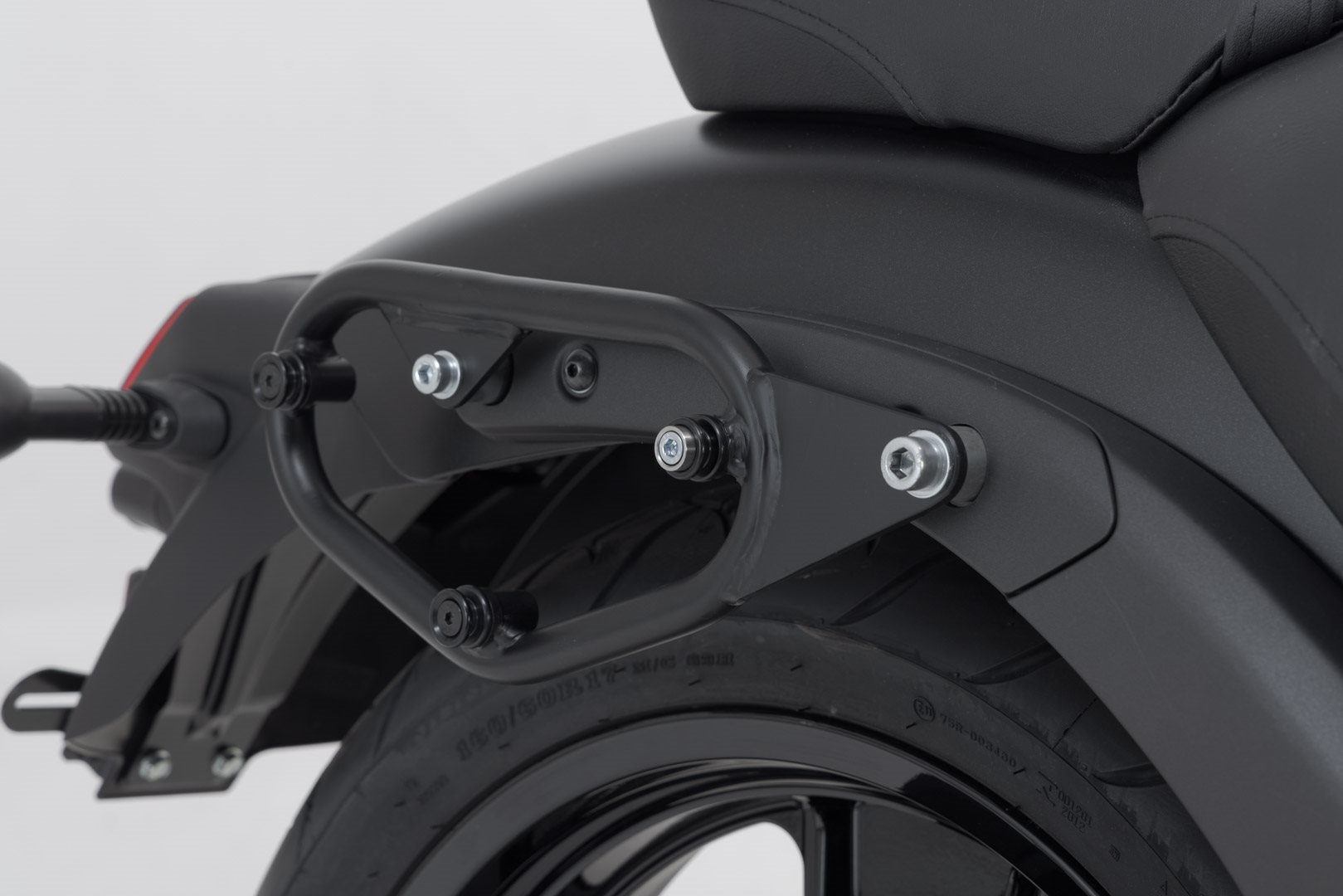SW-MOTECH Legend Gear Seitentaschen-System Für Kawasaki Vulcan S (ab 2016) – 2x 13,5 L Taschen Mit Träger