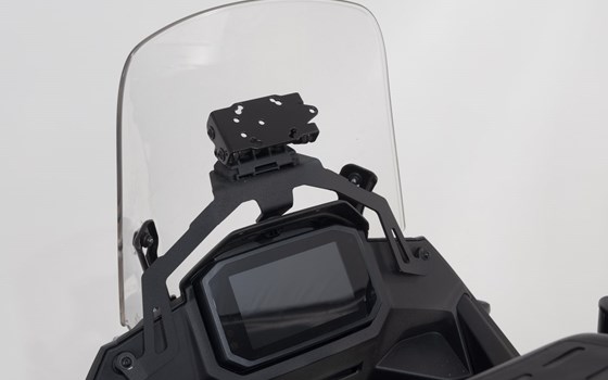 Navi-Halter im Cockpit. Schwarz. Honda XL750 Transalp (22-24). - Bild 2