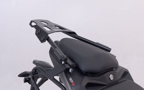 STREET-RACK Gepäckträger. Schwarz. Voge 500R (19-). - Bild 2