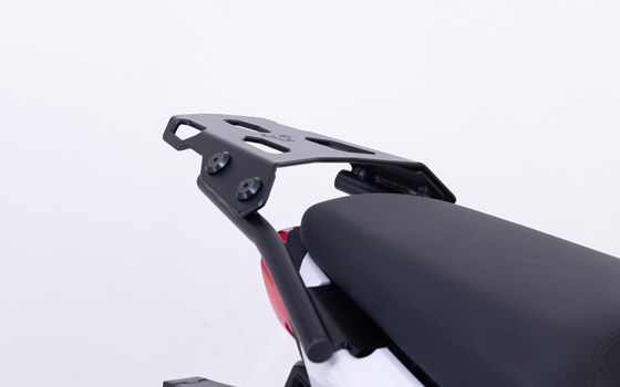 STREET-RACK Gepäckträger. Schwarz. Moto Guzzi V100 Mandello/S (22-). - Bild 2