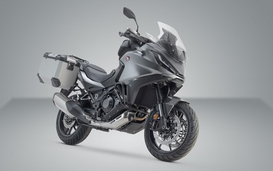 TRAX ADV Alukoffer-System. Silbern. 37/37 l. Honda NT1100 (21-). - Bild 2