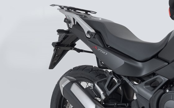 PRO Seitenträger. Schwarz. Honda XL750 Transalp (22-). - Bild 5