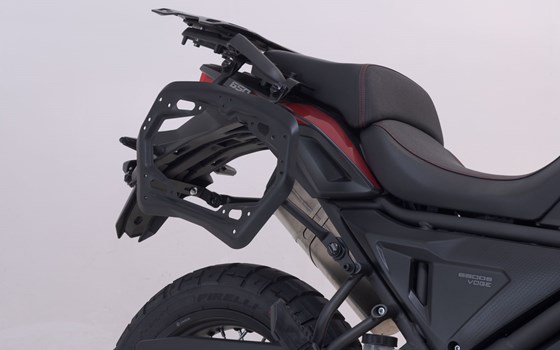 TRAX ADV Alukoffer-System. Schwarz. 37/45 l. Voge 650 DS/X (22-). - Bild 3