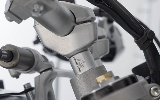 Lenkererhöhung. Silbern. Ducati DesertX (22-). - Bild 1