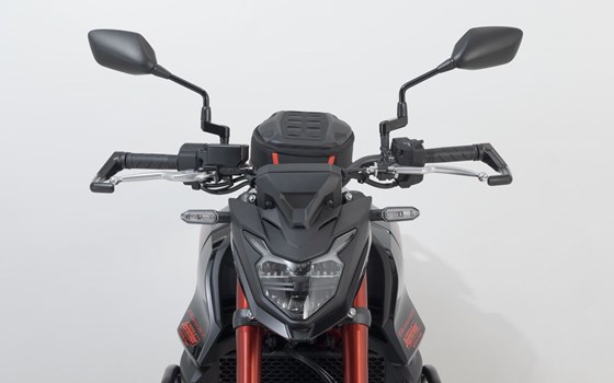 Hebelschützer. Schwarz. Honda CB750 Hornet (22-). - Bild 2