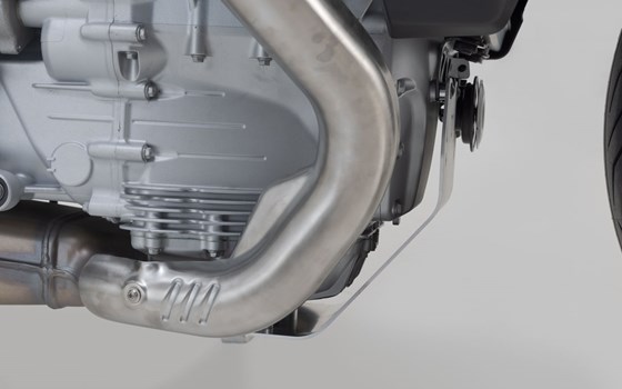 Motorschutz. Silbern. Moto Guzzi V100 Mandello/S. - Bild 5