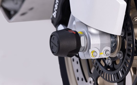 Sturzpad-Kit für Vorderachse. Schwarz. Moto Guzzi V100 Mandello/S, V85/TT/Strad. - Bild 5 Sturzpad-Kit für Vorderachse. Schwarz. Moto Guzzi V100 Mandello/S, V85/TT/Strad. - Bild 5