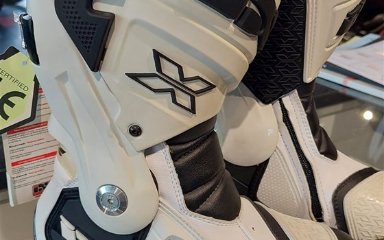 Stiefel 39 ESTORIL weiß-schwarz - Bild 2