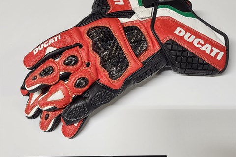 Marke: Ducati Artikelname: Ducati D-Corse C3 Handschuh M
