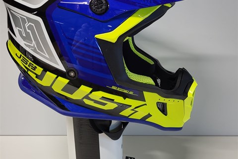 Marke: Just 1 Artikelname: Just1 J38 Helm Blade S