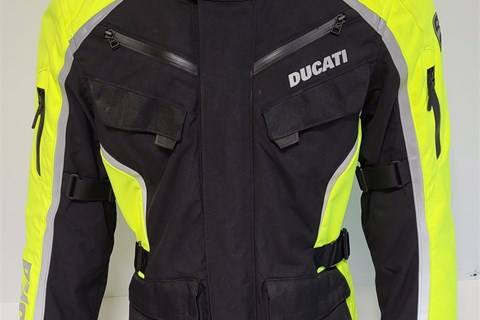 Marke: Ducati Artikelname: Textiljacke Giacca Tour HV M