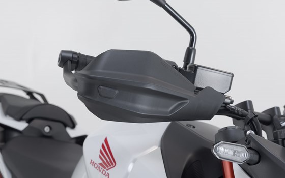 Adventure Handprotektoren-Kit. Schwarz. Honda CB750 Hornet (22-). - Bild 3
