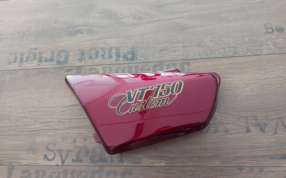 Seitendeckel rot org. Honda - Bild 1