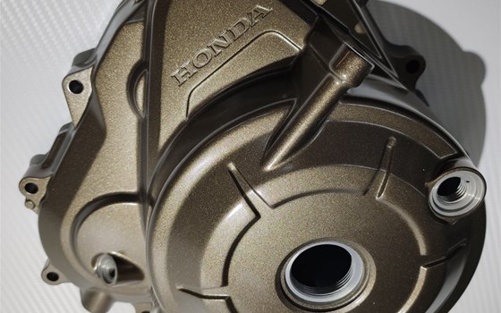 Kurbelwellengehäusedeckel - Africa Twin - Bild 2