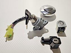 Zündschloss Satz, KEY SET - HONDA VFR750 Zündschloss Satz, KEY SET - HONDA VFR750