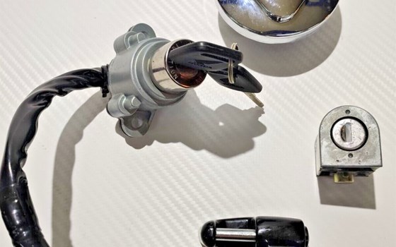 Zündschloss Satz, KEY SET - HONDA VFR750 - Bild 2