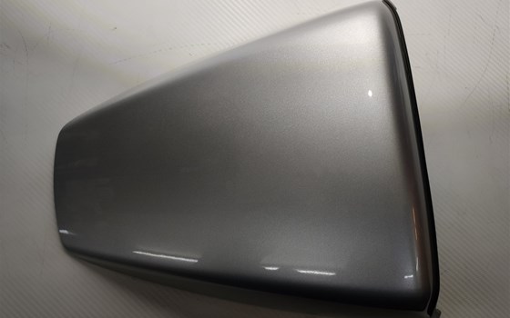 Abeckung Sitz hinten - COWL,SINGLE SEAT - Honda VFR 800 INTERCEPTOR - Bild 1