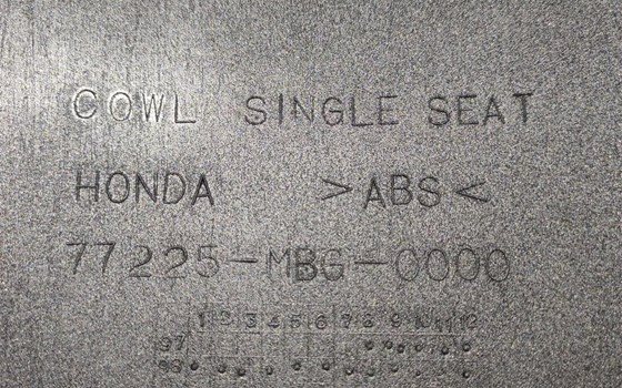 Abdeckung Sitz hinten - Soziusabdeckung SILBER - Honda VFR 750 - Bild 4