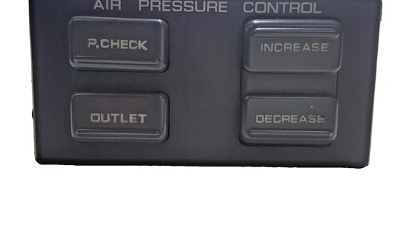 Schalter Druckluft - SWITCH ASSY., AIR PRESSURE CONTROL Honda GL1500 - Bild 1