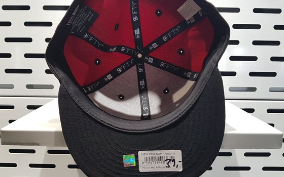 Aprilia Basecap Patch 3D 9Fifty Black/Red Snapback - New Era - Bild 6