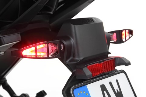 Marke: Wunderlich Artikelname: Blinkerschutz für LED Multifunktionsblinker R 1300 GS (Adve - schwarz - Satz