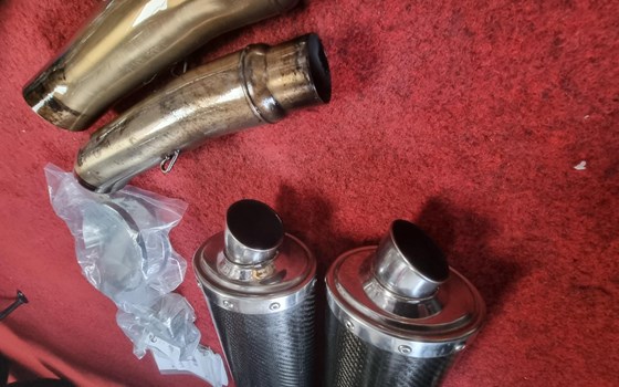 Ducati Monster 1000s Auspuff carbon - Bild 2