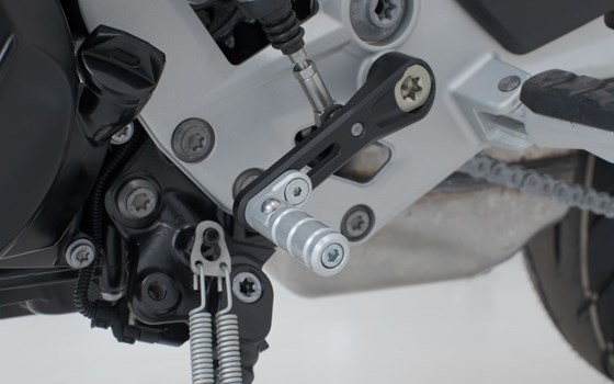 Schalthebel und Fußbremshebel Set. BMW F 900 R (19-). - Bild 5