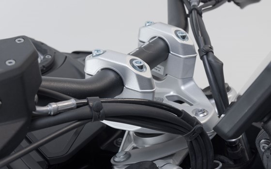 Lenkererhöhung. H=30 mm. Silbern. BMW R 1300 GS (23-)/Adv (24-). - Bild 3
