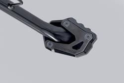 Seitenständerfuß-Verbreiterung. Schwarz/Silbern. Suz V-Strom 1050DE, April RS 457.