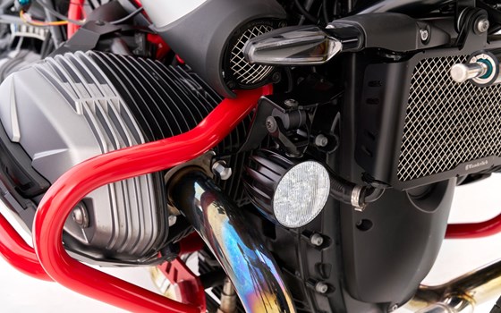 Edition DAYRON Integriertes LED Tagfahrlichtsystem- schwarz - Bild 1