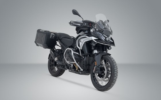 TRAX ADV Alukoffer-System + Akrapovic. Schwarz. 45/45 l. BMW R 1300 GS (23-). - Bild 2