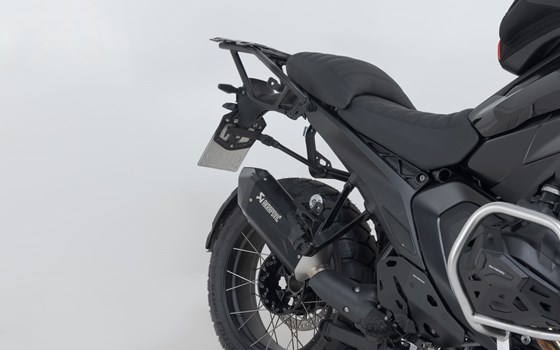 TRAX ADV Alukoffer-System + Akrapovic. Silbern. 45/45 l. BMW R 1300 GS (23-). - Bild 5