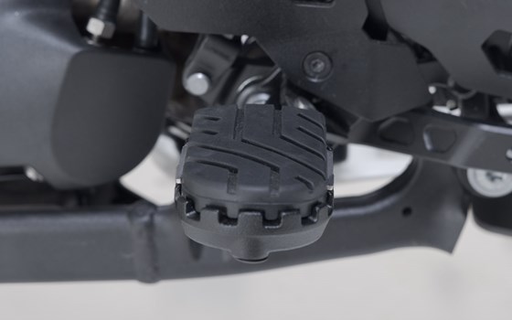 ION Fußrasten-Kit. Schwarz. Aprilia-, BMW-, Suzuki- Modelle. - Bild 4