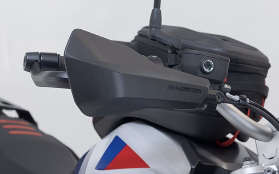 Sport Handprotektoren-Kit. Schwarz. R 1250 GS/Adv. (18-), F 800/900 GS (23-). - Bild 3