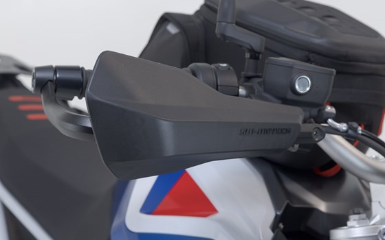 Sport Handprotektoren-Kit. Schwarz. R 1250 GS/Adv. (18-), F 800/900 GS (23-). - Bild 4