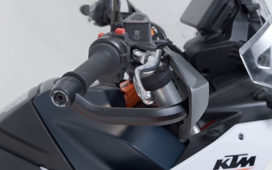 Sport Handprotektoren-Kit. Schwarz. Ducati-/ KTM-Modelle. - Bild 5 Sport Handprotektoren-Kit. Schwarz. Ducati-/ KTM-Modelle. - Bild 5