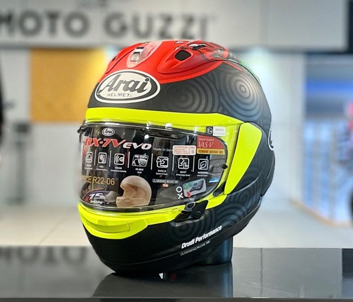 Arai RX-7V Evo Tatsuki