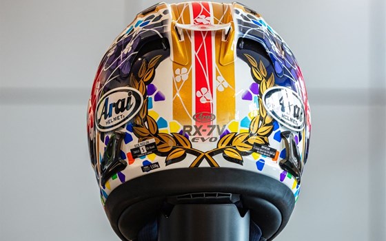 Arai RX-7V Evo Nakagami GP2 - Bild 5