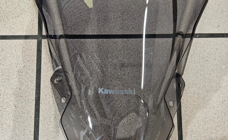 Windschild hoch getönt Ninja 500 Bild 1: Windschild hoch getönt Ninja 500