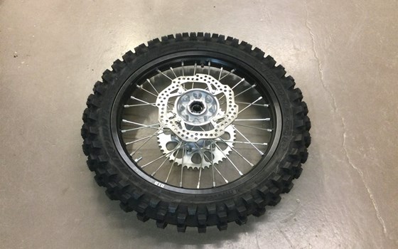 DID Felge + Dunlop Reifen HINTEN "NEU" - Bild 2